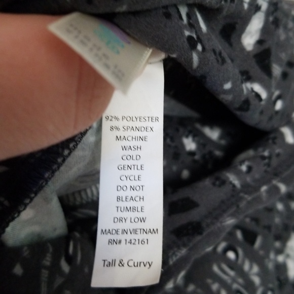 Lularoe tc leggings - Picture 3 of 3